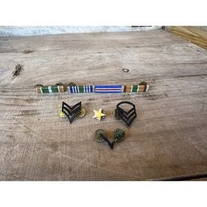 Military pins and‎ medals United States Military USA